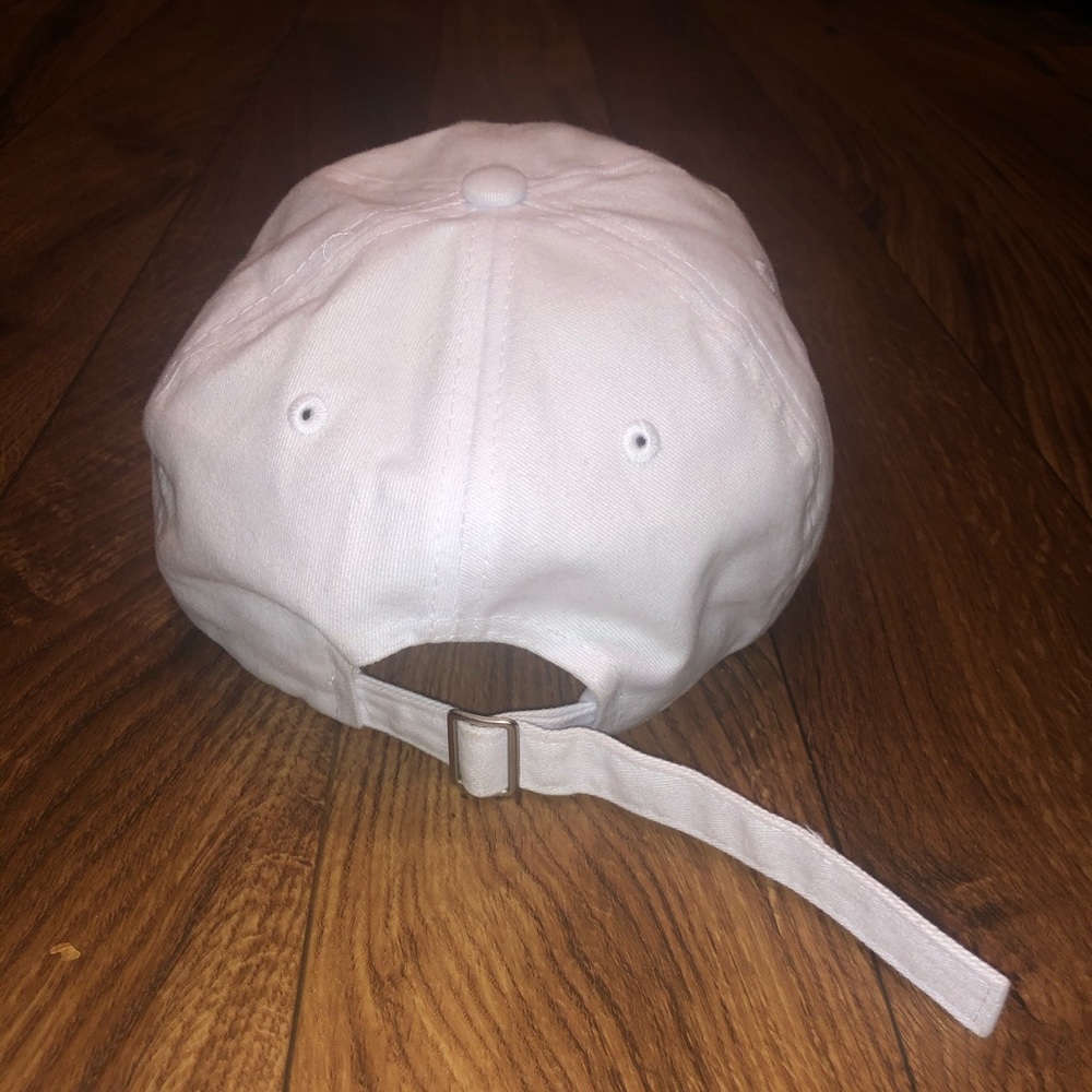 RIP TOYS R US inspired hat! - Picture 2 of 2